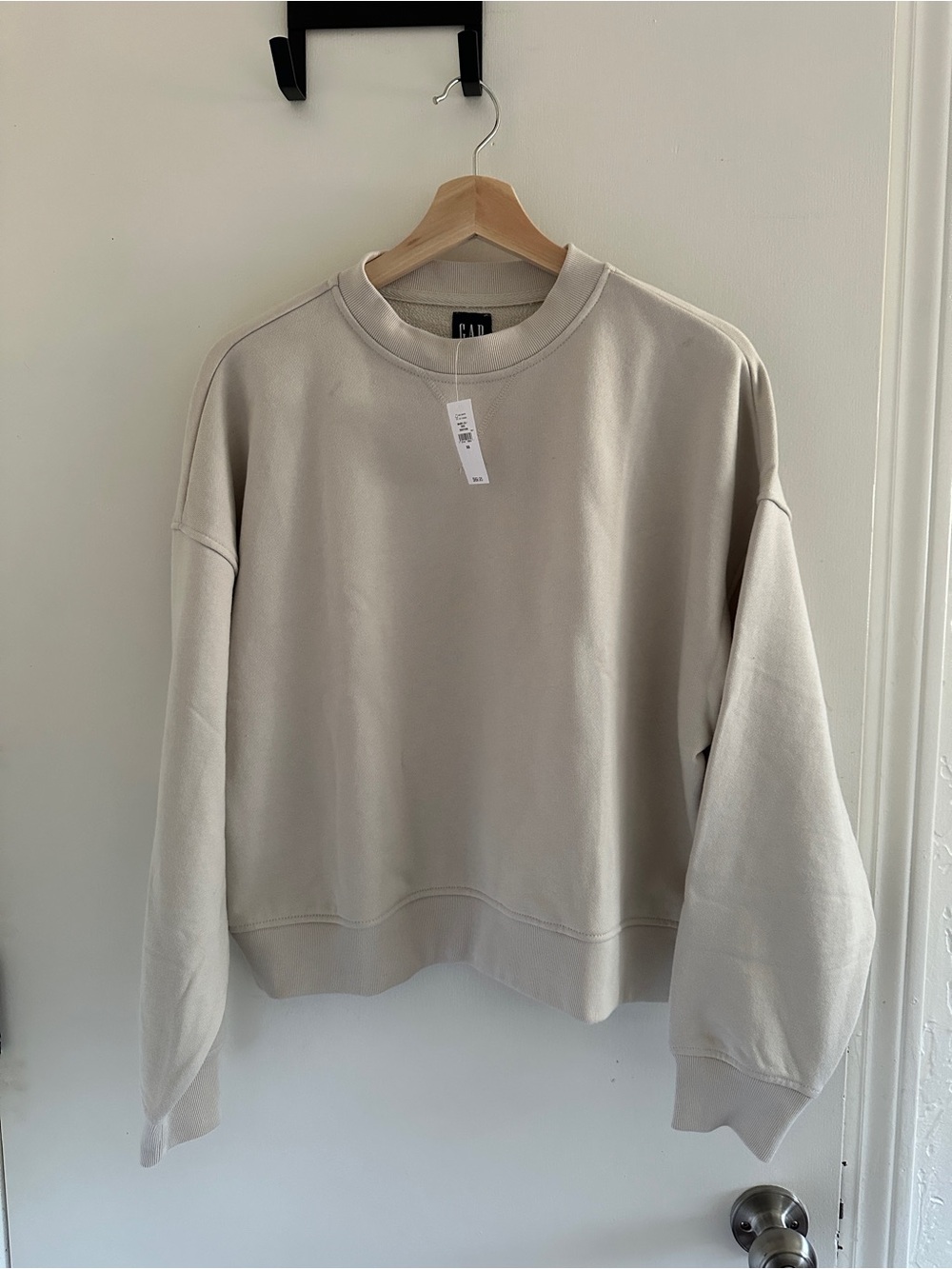 GAP Oversized Crewneck- NWT